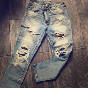 NWOT AE ‘Hi-Rise Jegging Crop, super stretch. 6R.